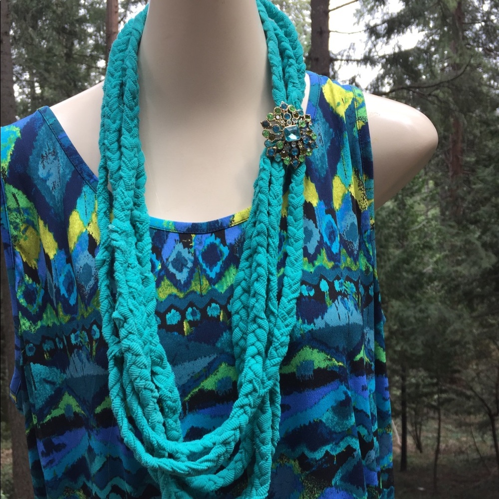 Kreativekristen upcycle T-shirt rhinestone necklace vintage brooch - Picture 3 of 8